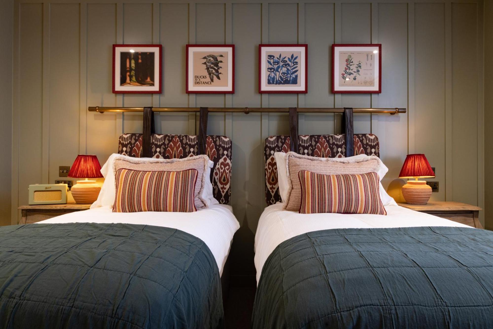 The Royal Forest - A Heartwood Inn Chingford Esterno foto