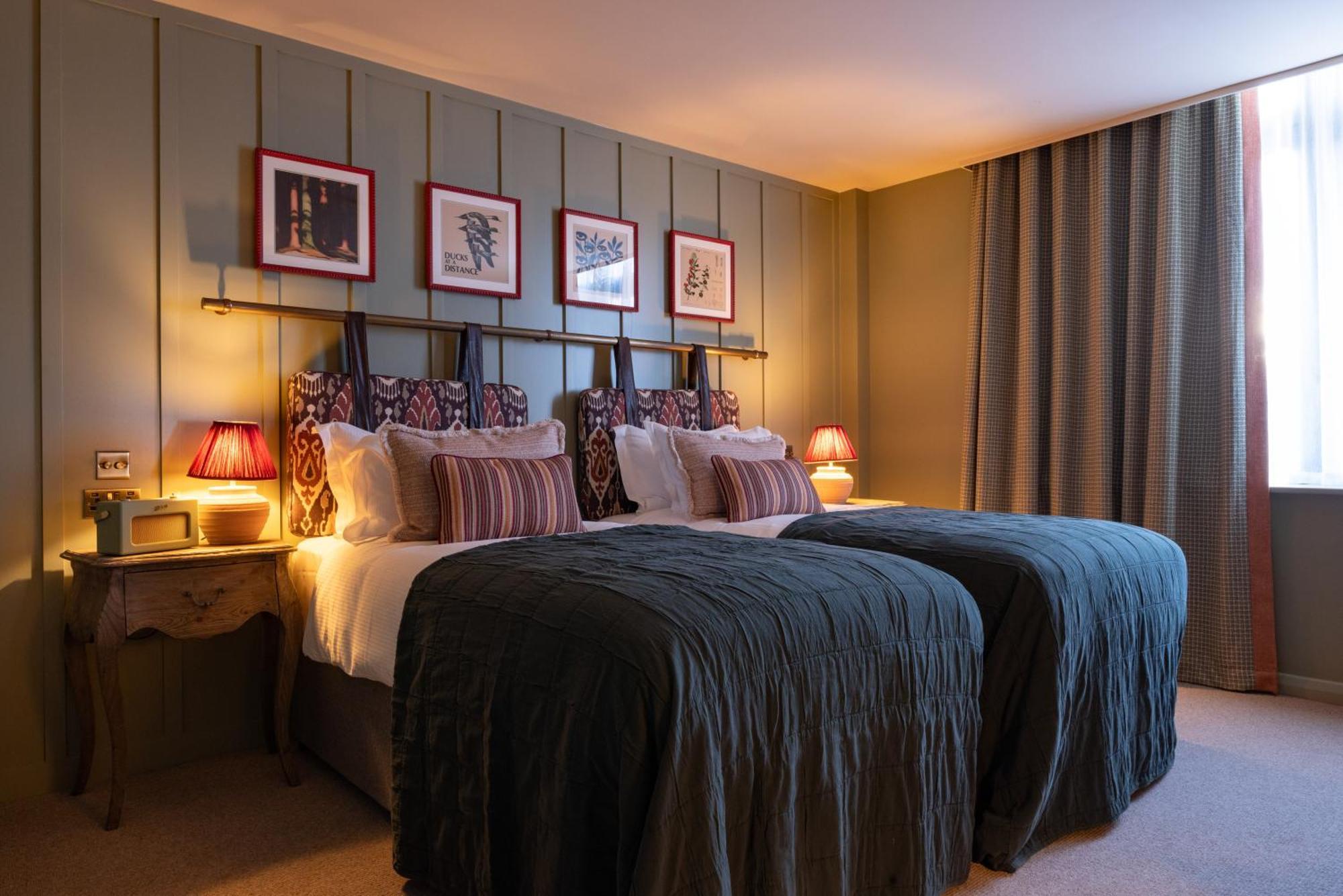 The Royal Forest - A Heartwood Inn Chingford Esterno foto