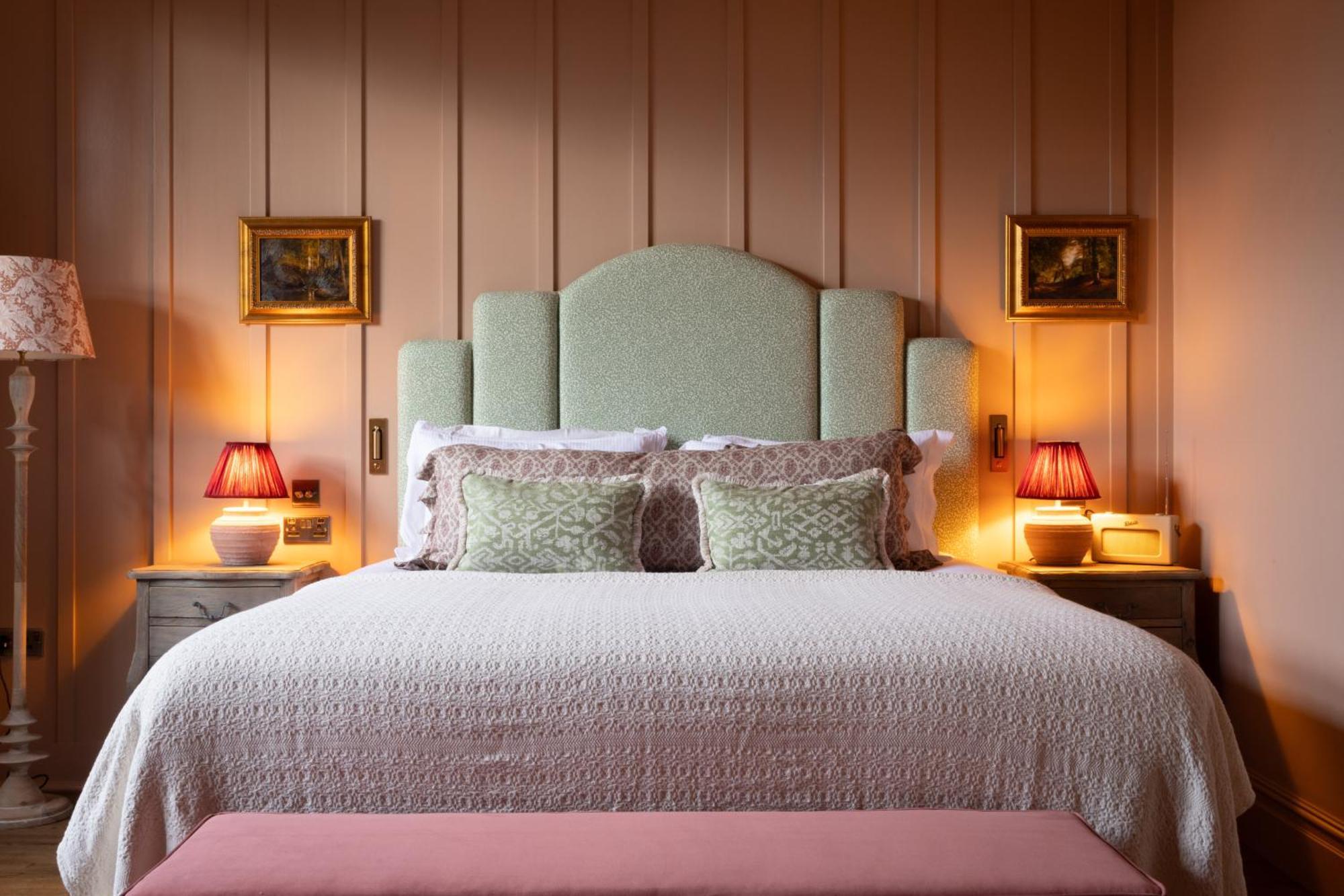 The Royal Forest - A Heartwood Inn Chingford Esterno foto
