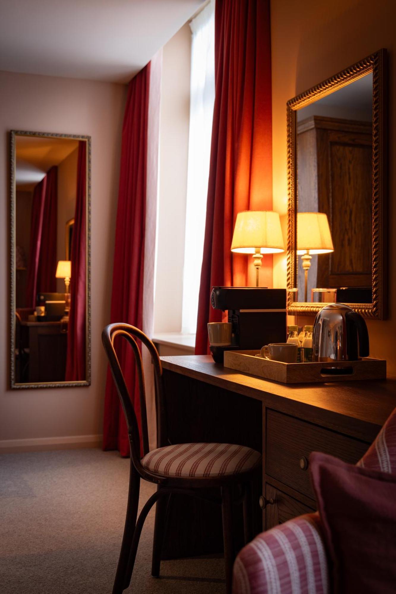 The Royal Forest - A Heartwood Inn Chingford Esterno foto